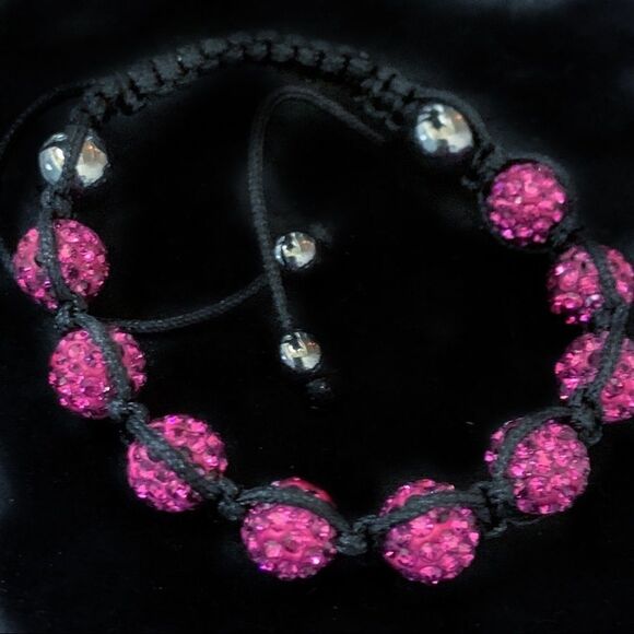 Hot Pink sparkling crystal bead bracelet 9 beads - Picture 3 of 4
